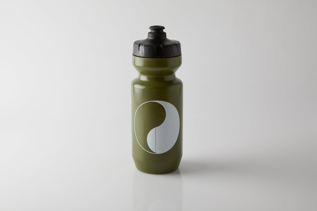 #BIDON YIN & YANG OLIVE