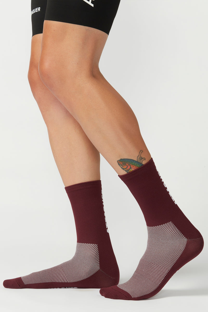 2021 Socks Vertical Logo Burgundy